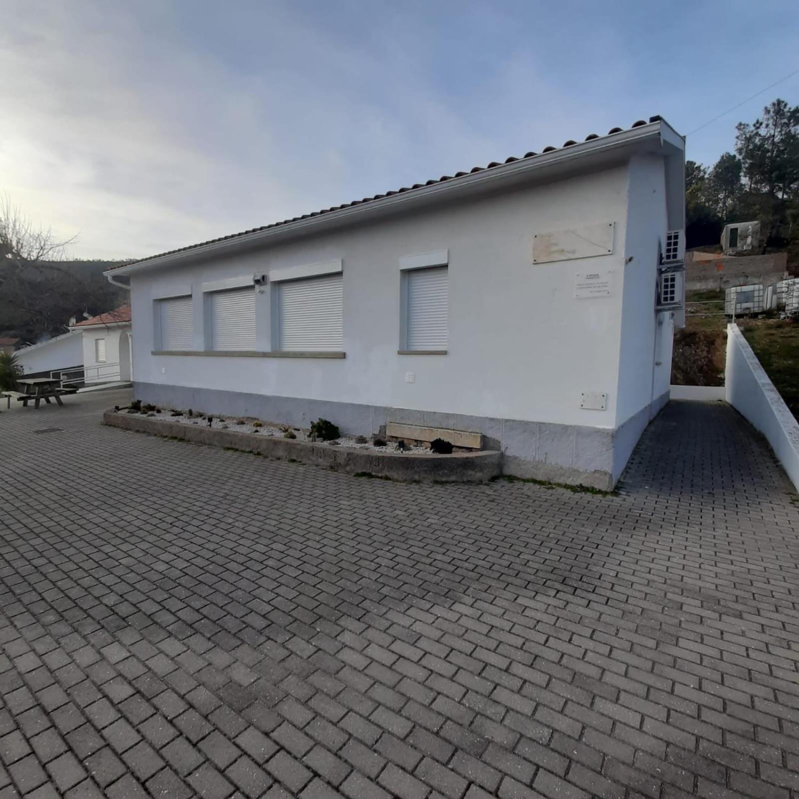 Вілла Casas Da Escola - "A Escola" - Meas Пампілльоза-да-Серра Екстер'єр фото